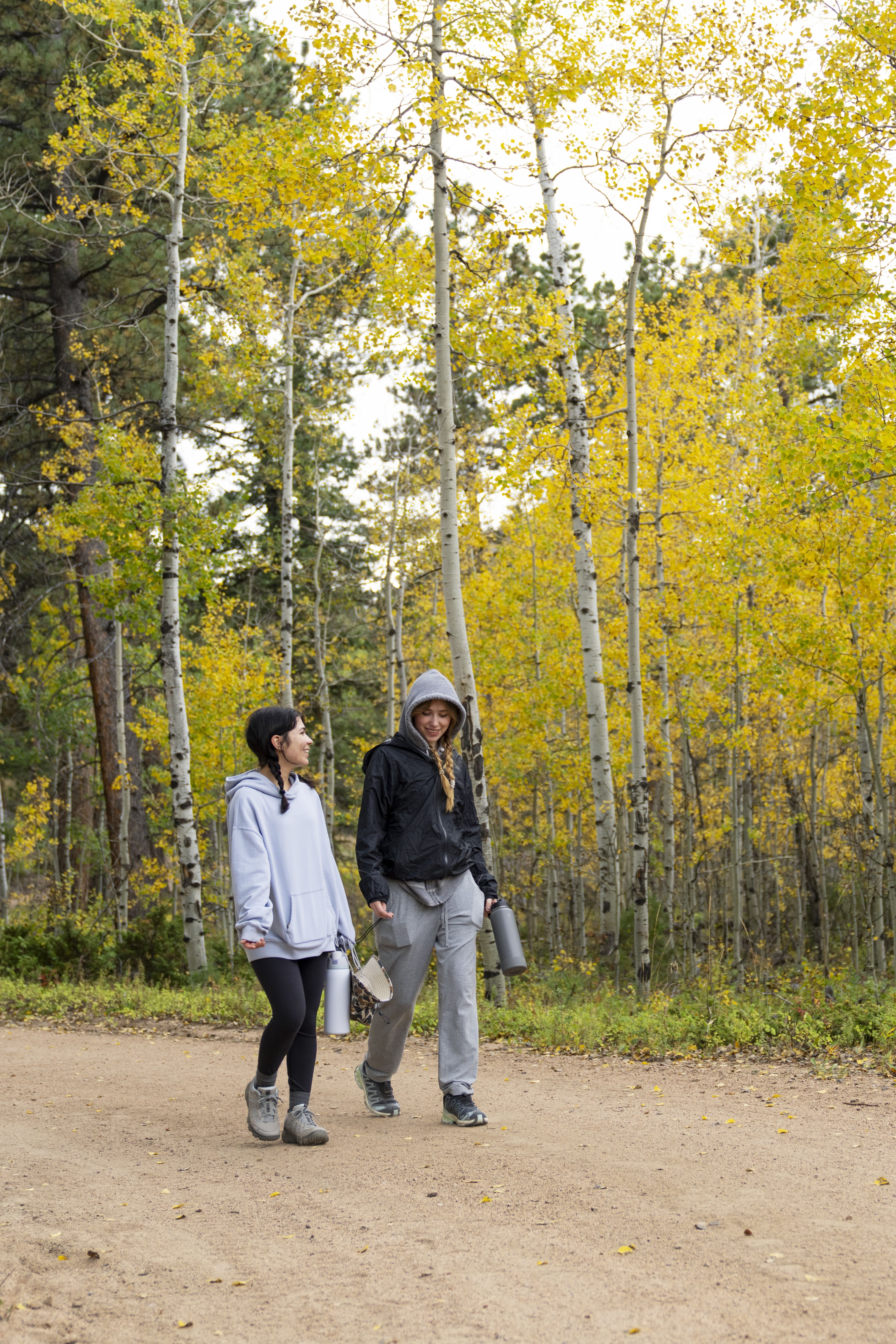 Students walking at the Kennedy Mountain Campus