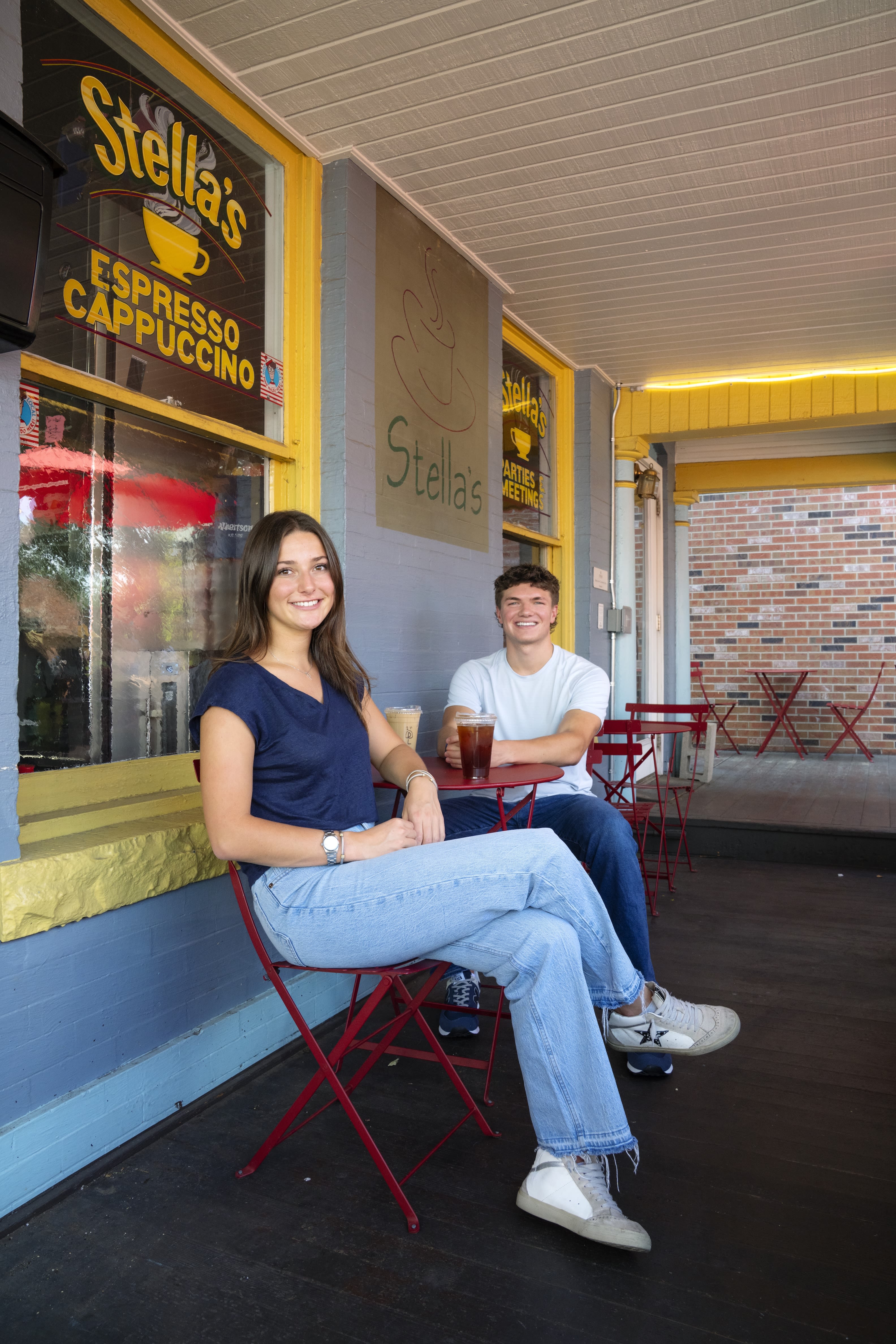 4D Peer Mentor Pearse Lashley (left) helped transfer student Ben Merson find his place at DU, supporting him as he balanced classes and explored his many interests.