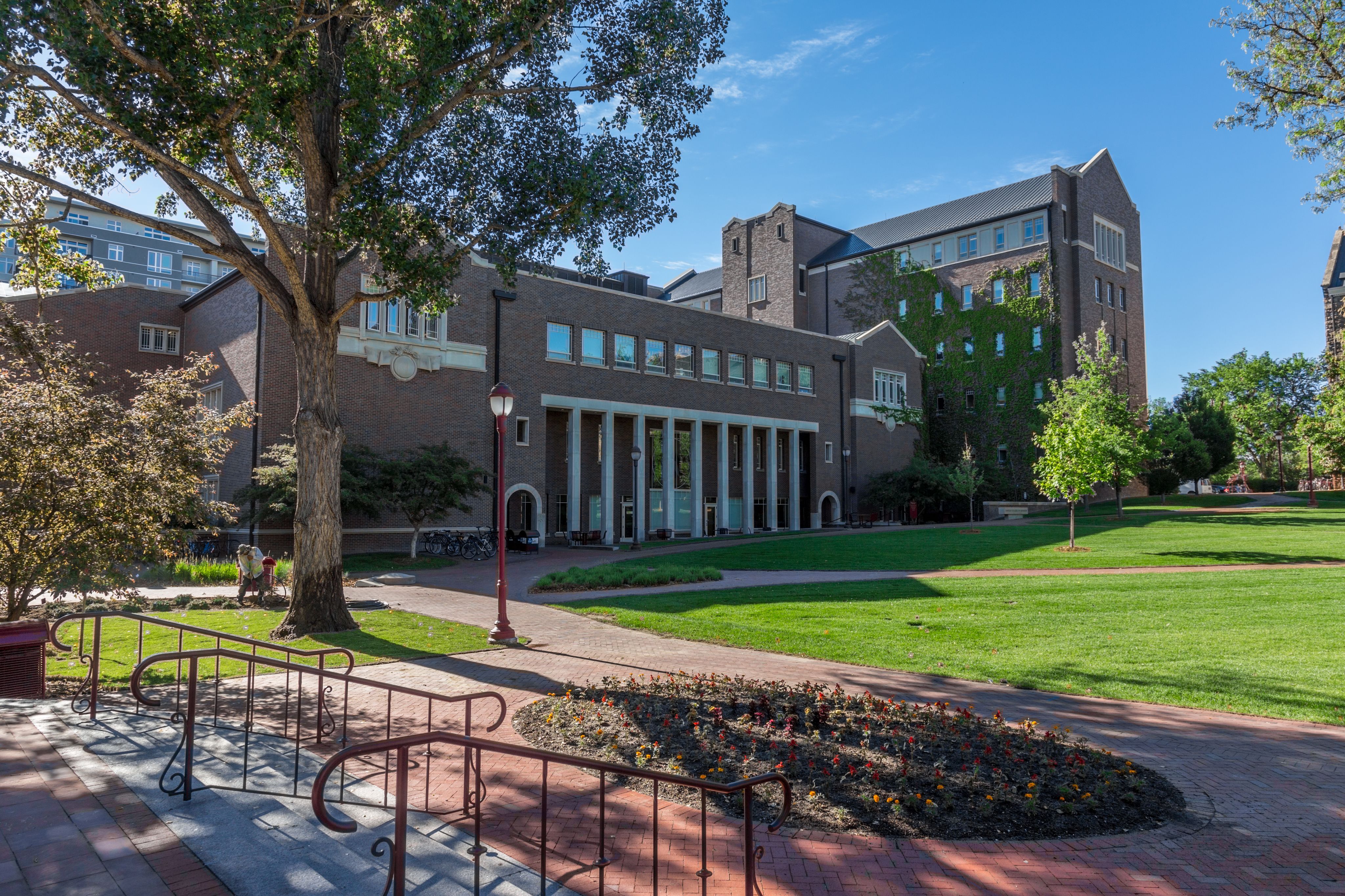 An exterior photo of the Daniels College of Business