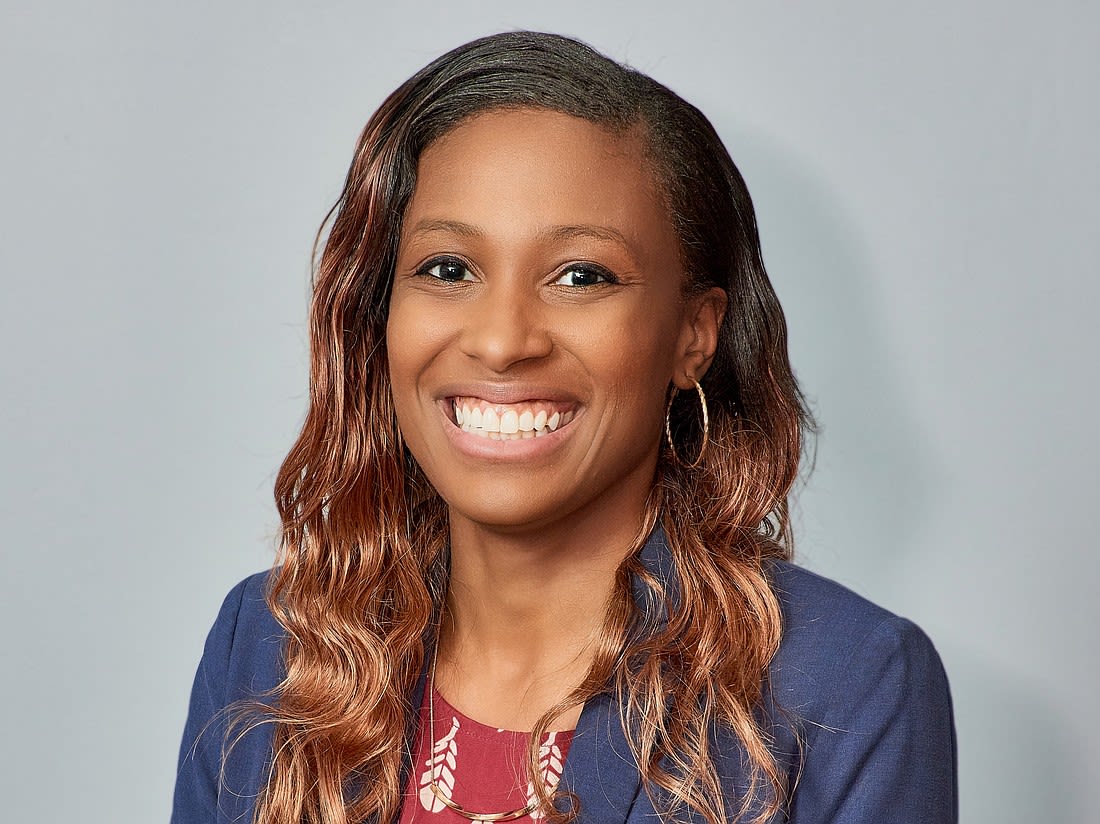 Christine Michel headshot.